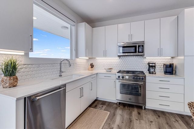 630 Center Square West 307, Port Aransas, TX 78373