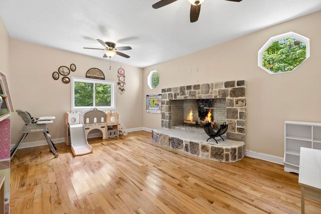 1500 Jackson Point Rd, Sewanee, TN 37375