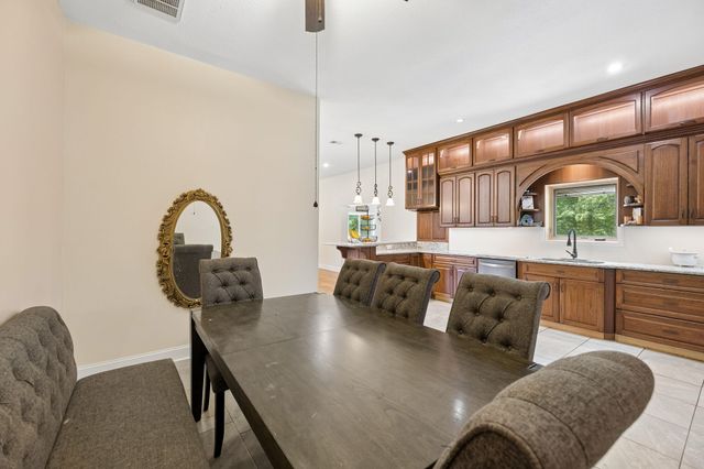 1500 Jackson Point Rd, Sewanee, TN 37375