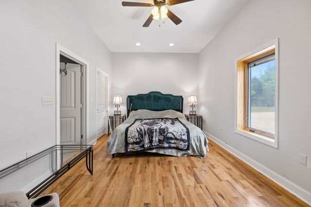 1500 Jackson Point Rd, Sewanee, TN 37375