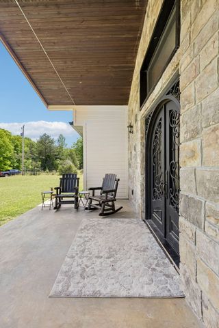 1500 Jackson Point Rd, Sewanee, TN 37375