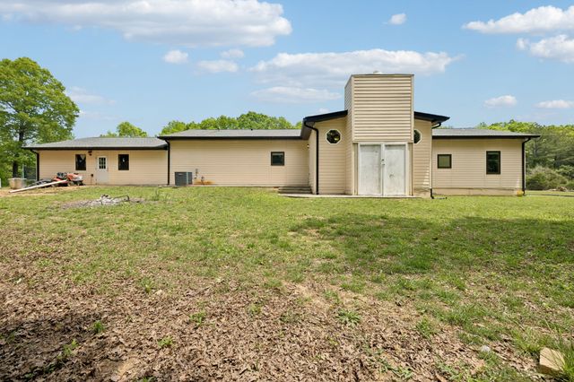 1500 Jackson Point Rd, Sewanee, TN 37375