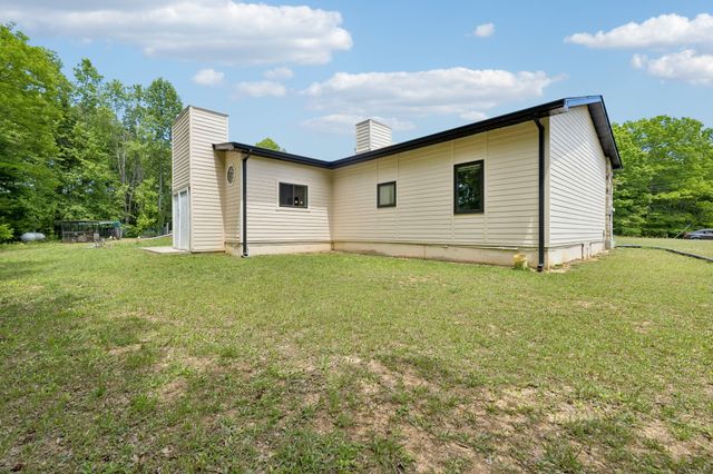1500 Jackson Point Rd, Sewanee, TN 37375