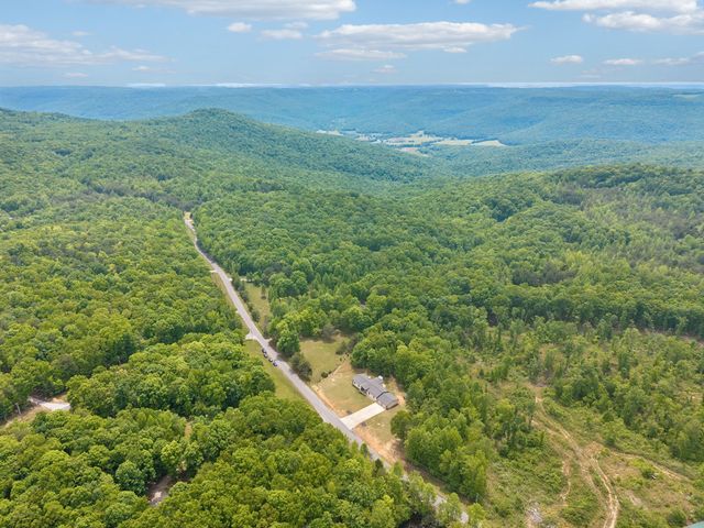 1500 Jackson Point Rd, Sewanee, TN 37375