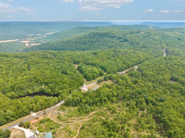 1500 Jackson Point Rd, Sewanee, TN 37375