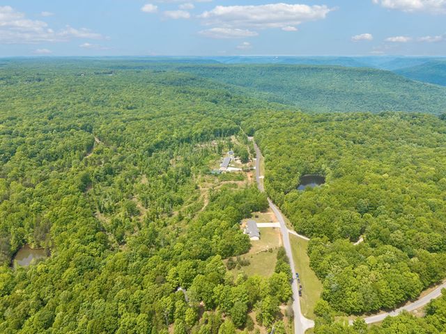 1500 Jackson Point Rd, Sewanee, TN 37375