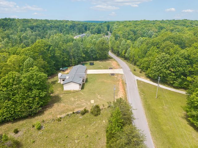 1500 Jackson Point Rd, Sewanee, TN 37375