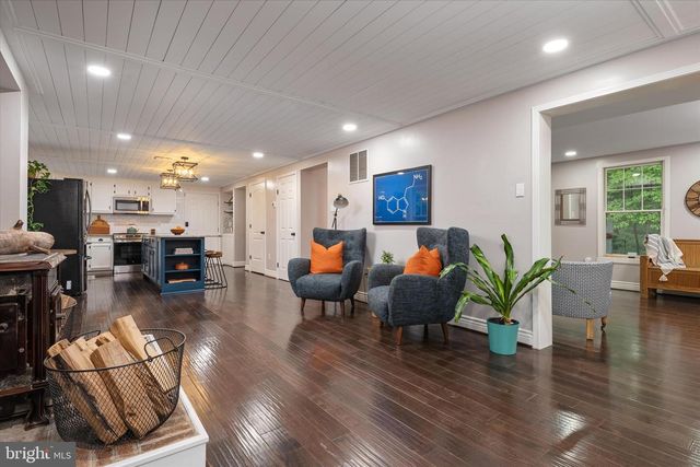 7190 MINK HOLLOW RD, Highland, MD 20777