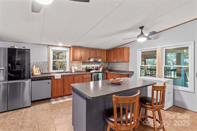 146 Coolwood Drive, Statesville, NC 28625