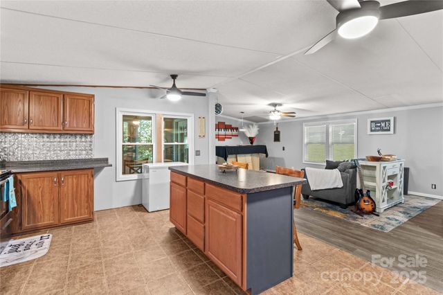 146 Coolwood Drive, Statesville, NC 28625