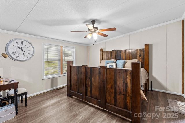 146 Coolwood Drive, Statesville, NC 28625