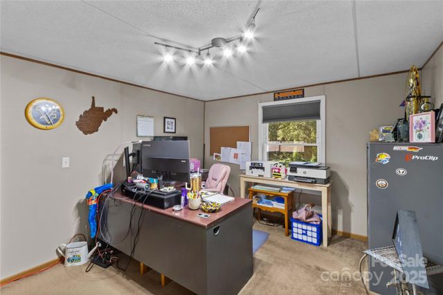 146 Coolwood Drive, Statesville, NC 28625