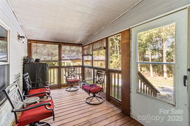 146 Coolwood Drive, Statesville, NC 28625