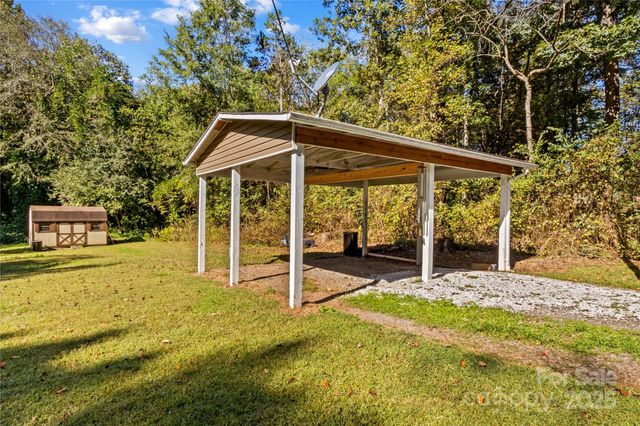 146 Coolwood Drive, Statesville, NC 28625