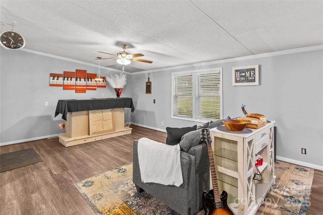 146 Coolwood Drive, Statesville, NC 28625