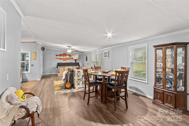 146 Coolwood Drive, Statesville, NC 28625