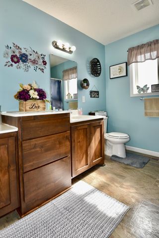 412 Bluebird Street, Mora, MN 55051