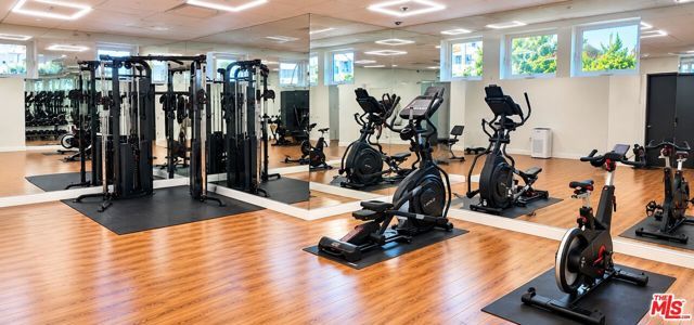 345 S Gramercy Place 205, Los Angeles, CA 90020