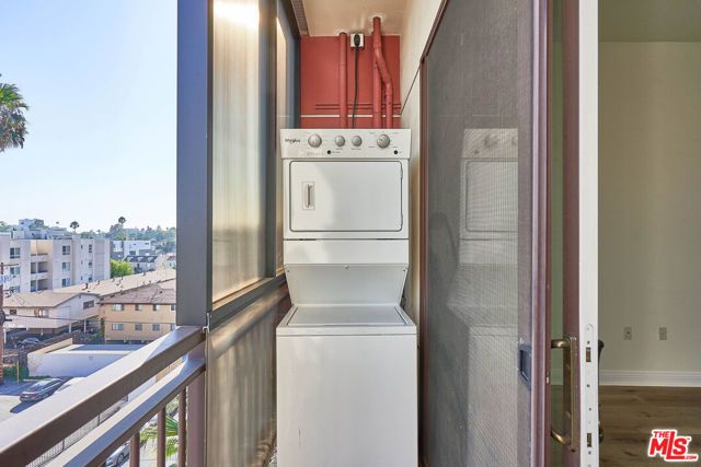 345 S Gramercy Place 205, Los Angeles, CA 90020