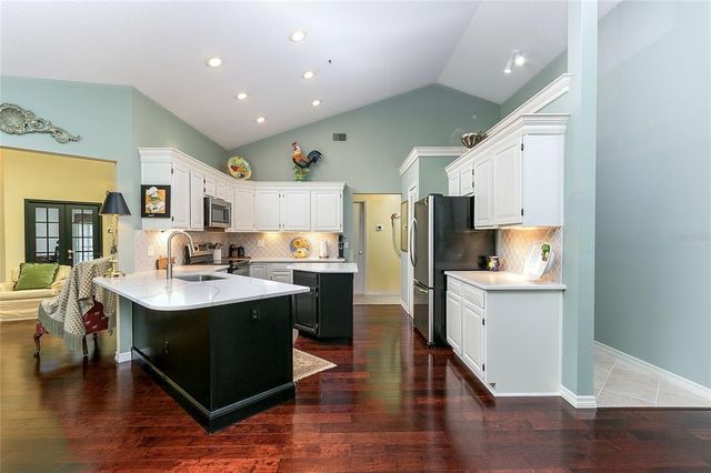 320 REMINGTON DRIVE, Oviedo, FL 32765