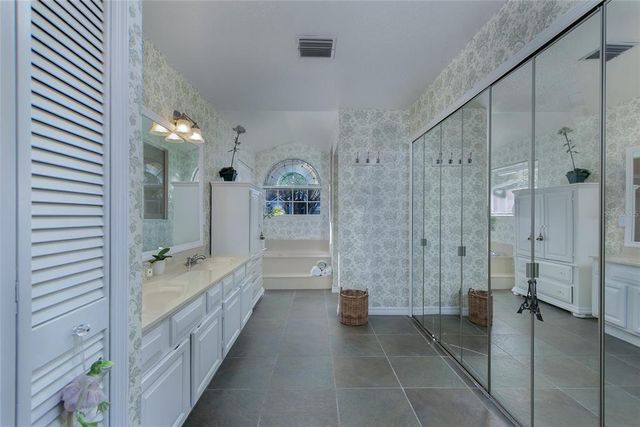 320 REMINGTON DRIVE, Oviedo, FL 32765