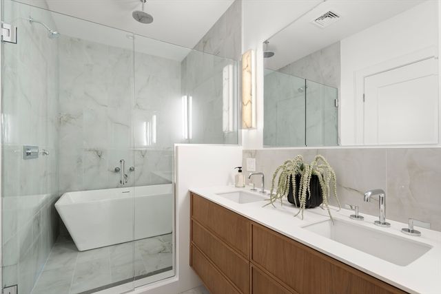 595 Albany Street 302, Boston, MA 02118