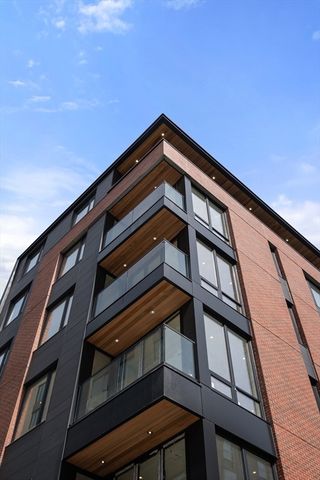 595 Albany Street 302, Boston, MA 02118