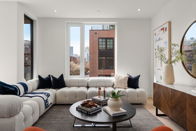 595 Albany Street 302, Boston, MA 02118