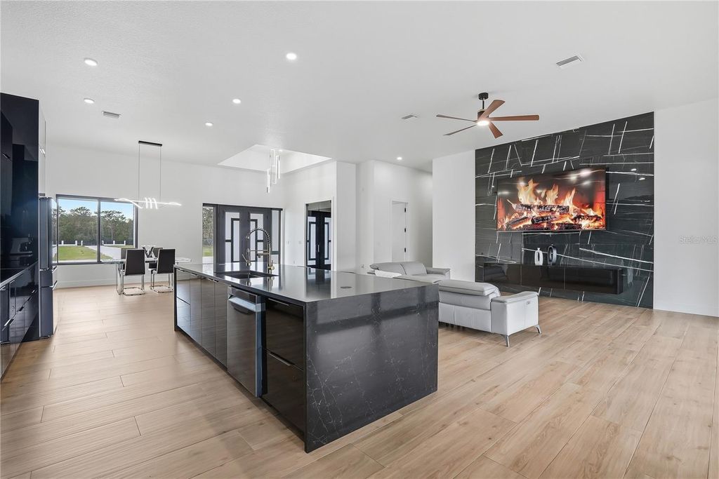 Image 18 of property listing at 17736 OVERSTREET LANE, Spring Hill, FL 34610