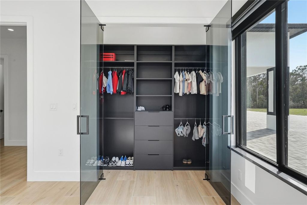 Image 42 of property listing at 17736 OVERSTREET LANE, Spring Hill, FL 34610