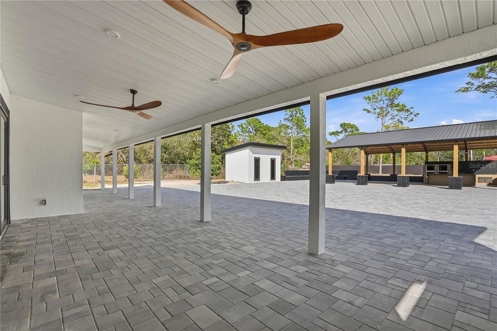 Image 50 of property listing at 17736 OVERSTREET LANE, Spring Hill, FL 34610