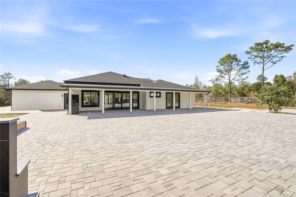 Image 55 of property listing at 17736 OVERSTREET LANE, Spring Hill, FL 34610