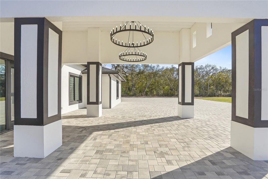 Image 8 of property listing at 17736 OVERSTREET LANE, Spring Hill, FL 34610