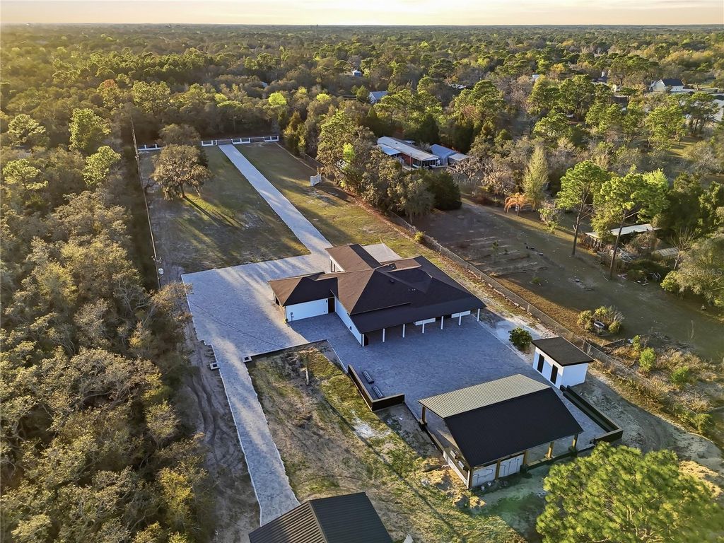 Image 74 of property listing at 17736 OVERSTREET LANE, Spring Hill, FL 34610