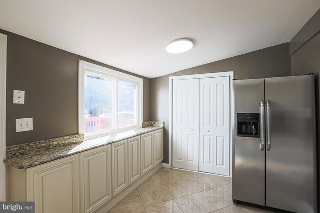 2507 TANEY RD, Baltimore, MD 21209