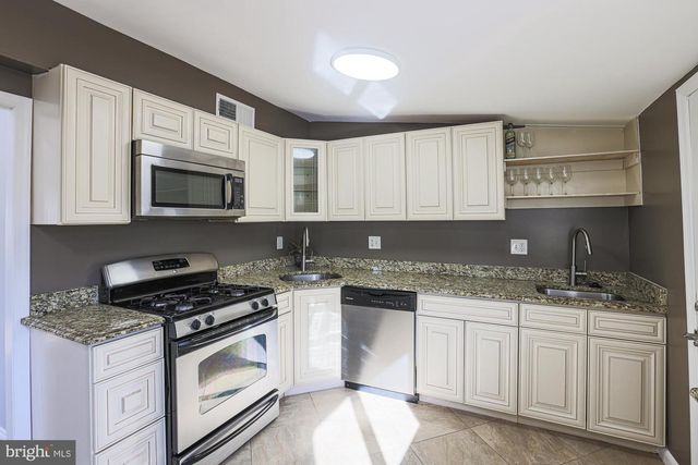 2507 TANEY RD, Baltimore, MD 21209