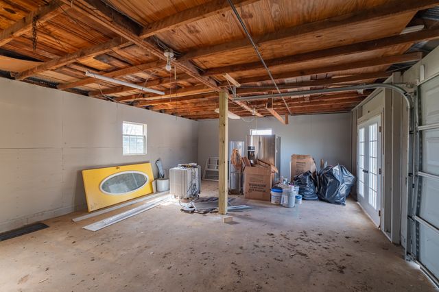 968 Spencer Rd, Rock Island, TN 38581