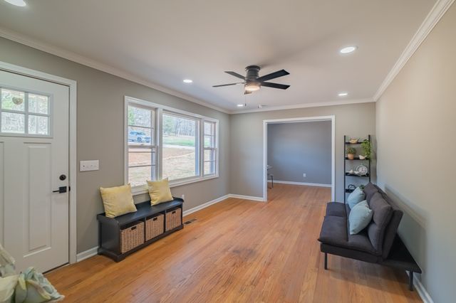 968 Spencer Rd, Rock Island, TN 38581