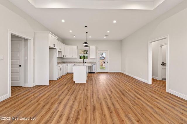 6 Sassafras Drive, Carriere, MS 39426