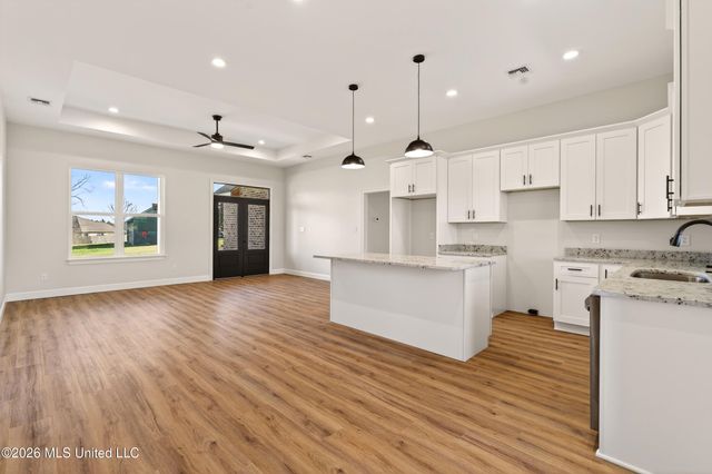 6 Sassafras Drive, Carriere, MS 39426