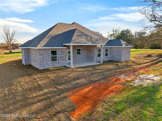 6 Sassafras Drive, Carriere, MS 39426
