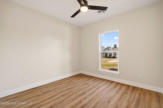 6 Sassafras Drive, Carriere, MS 39426