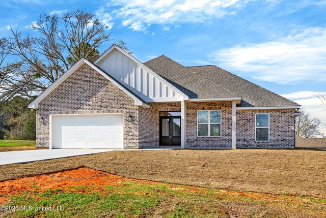 6 Sassafras Drive, Carriere, MS 39426