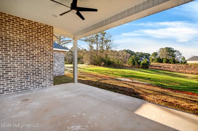 6 Sassafras Drive, Carriere, MS 39426