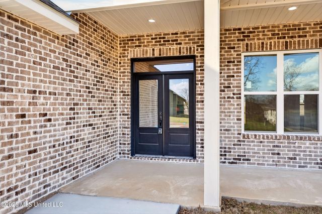 6 Sassafras Drive, Carriere, MS 39426