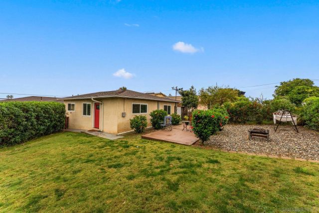 1044-1046 12th St, Imperial Beach, CA 91932