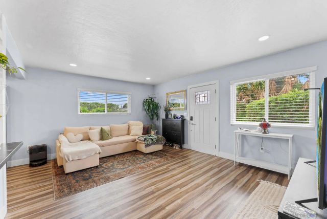 1044-1046 12th St, Imperial Beach, CA 91932