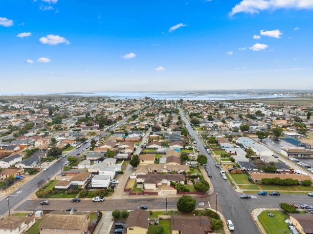 1044-1046 12th St, Imperial Beach, CA 91932