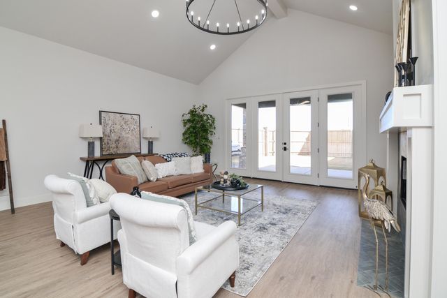 13801 Uxbridge Avenue, Lubbock, TX 79424