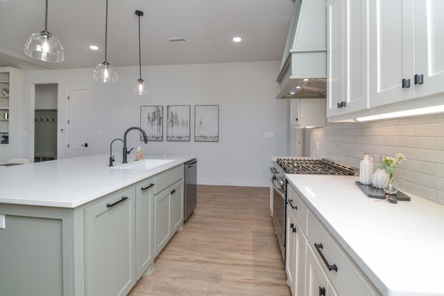 13801 Uxbridge Avenue, Lubbock, TX 79424